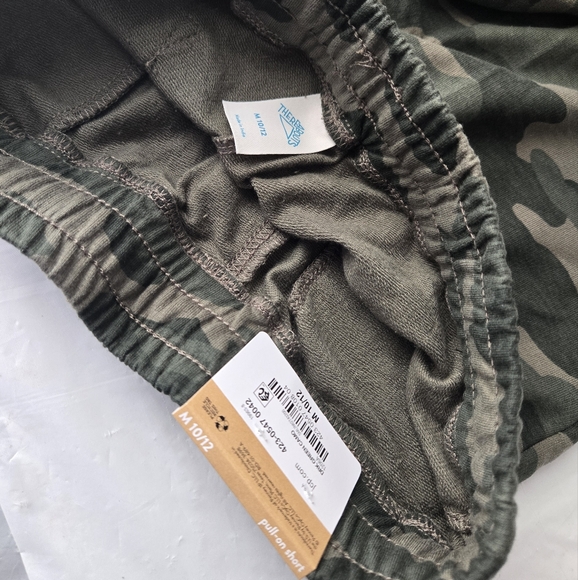 Thereabouts Boy's Green Camo Shorts with Drawstring and Pocket Size M 10/12. NTW - Picture 7 of 9